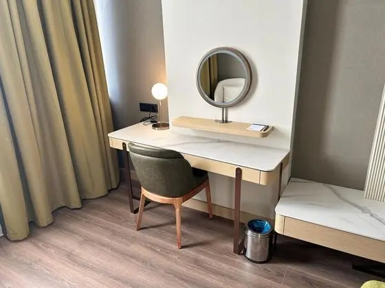 Standart Oda, Dağ Manzaralı