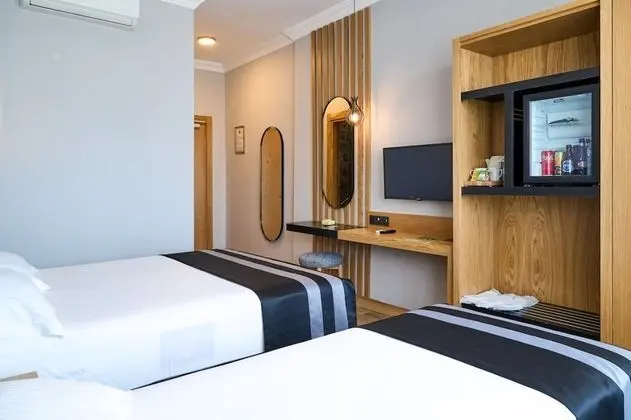 Standard Tek Büyük veya İki Ayrı Yataklı Oda, Sigara İçilmez, Şehir Manzaralı