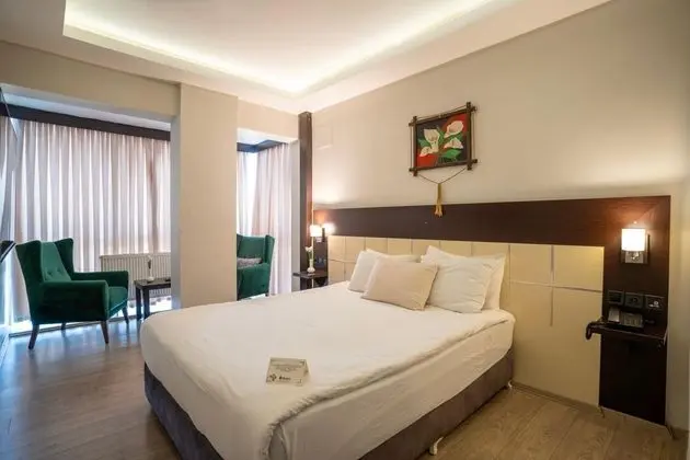 Tek Kişilik,Şehir Manzaralı