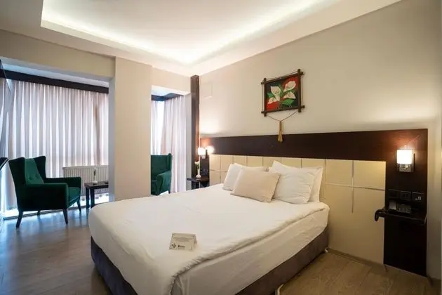 Tek Kişilik,Şehir Manzaralı