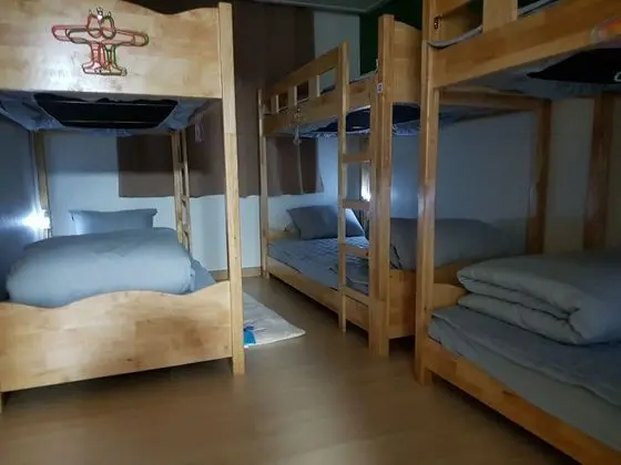 Ortak Ranzalı Oda, Sadece erkekler için
