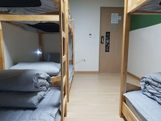 Ortak Ranzalı Oda, Sadece erkekler için