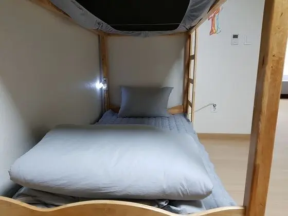 Ortak Ranzalı Oda, Sadece erkekler için