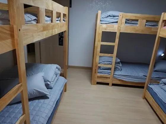 Ortak Ranzalı Oda, Sadece kadınlar için (6 persons)
