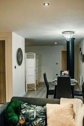 Comfort Apart Daire, Banyolu/Duşlu (Cosy Basement)