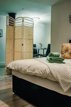 Comfort Apart Daire, Banyolu/Duşlu (Cosy Basement)