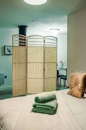 Comfort Apart Daire, Banyolu/Duşlu (Cosy Basement)