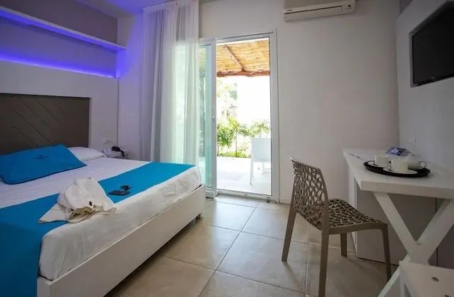 Classic Tek Büyük veya İki Ayrı Yataklı Oda