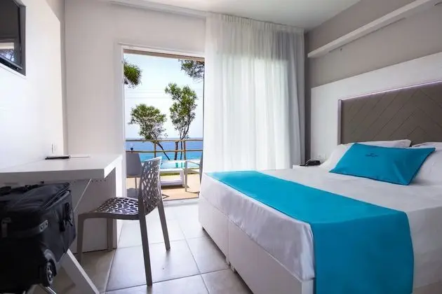 Deluxe Tek Büyük veya İki Ayrı Yataklı Oda