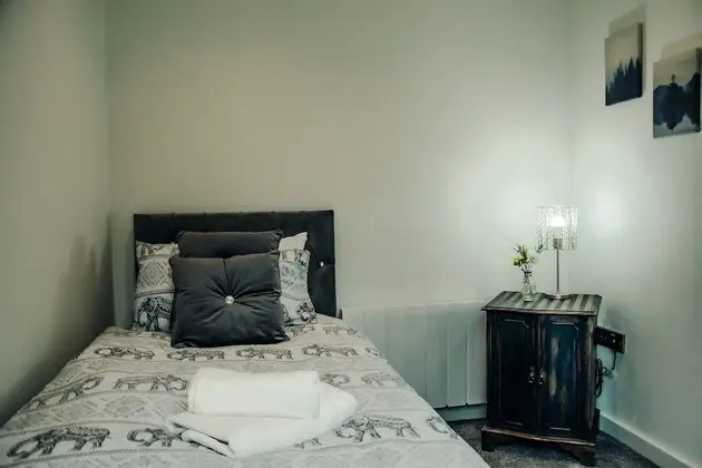 Luxury Ev, Engellilere Uygun, Banyolu/Duşlu (Rare Modern TownHouse )