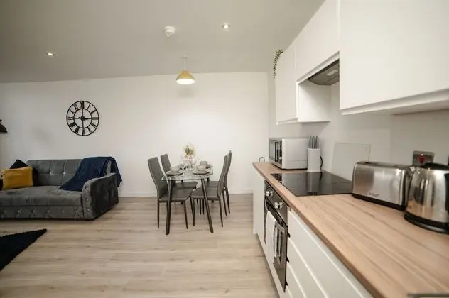 Luxury Apart Daire, Engellilere Uygun, Banyolu/Duşlu