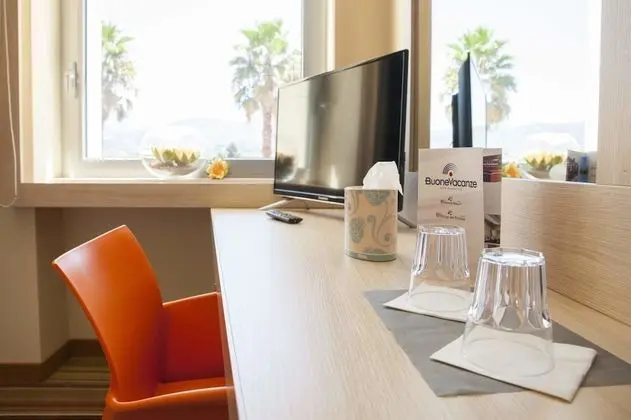 Classic Tek Büyük veya İki Ayrı Yataklı Oda, 1 Yatak Odası, Banyolu/Duşlu, Şehir Manzaralı