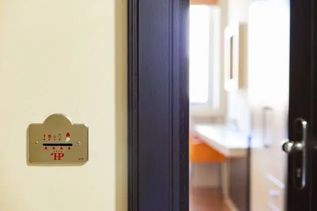 Superior Tek Büyük veya İki Ayrı Yataklı Oda, 1 Yatak Odası, Şehir Manzaralı, Kule