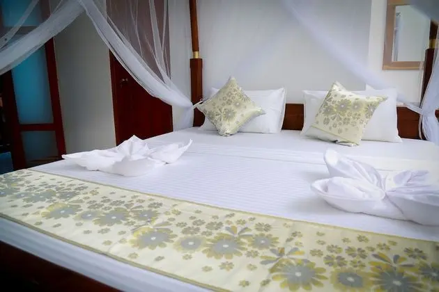 Deluxe Tek Büyük Yataklı Oda, Plaj Manzaralı