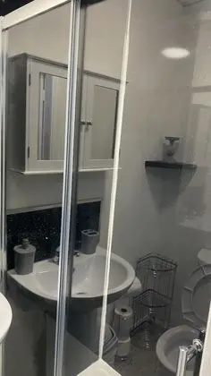 Exclusive Apart Daire, Banyolu/Duşlu