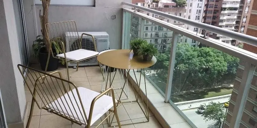 Standard Apart Daire, Şehir Manzaralı