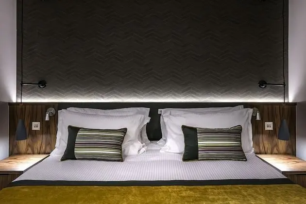 Süit, 1 En Büyük (King) Boy Yatak, Sigara İçilmez, Buzdolabı