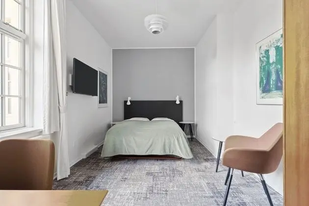 Standard Tek Büyük Yataklı Oda