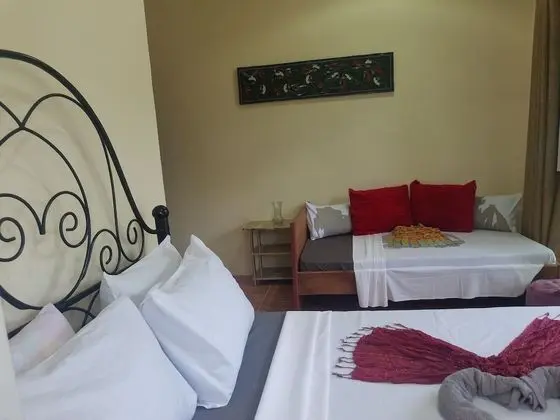 Tek Büyük veya İki Ayrı Yataklı Oda, Okyanus Manzaralı