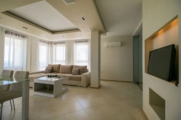 Family Apart Daire, 1 Yatak Odası, Deniz Manzaralı, Denize Sıfır
