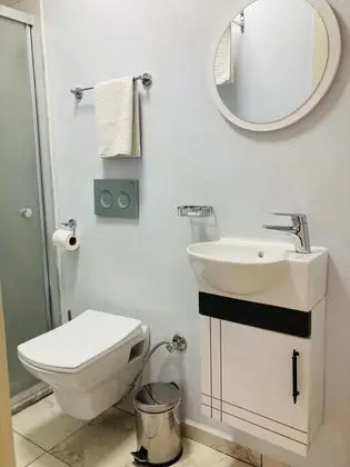Aile Odası, Havuz veya Bahçe Manzaralı, Balkonlu