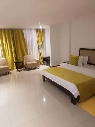Junior Süit, Birden Çok Yatak Odası, Şehir Manzaralı