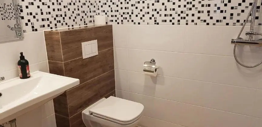 Classic Tek Büyük Yataklı Oda