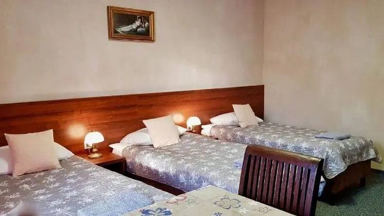 Classic Üç Kişilik Oda