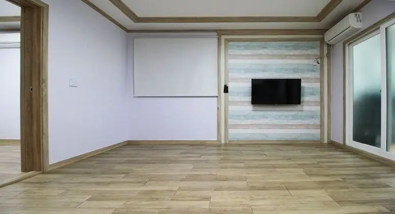 A8 1.5room (Room 1 + Living Area + Bathroom 2)