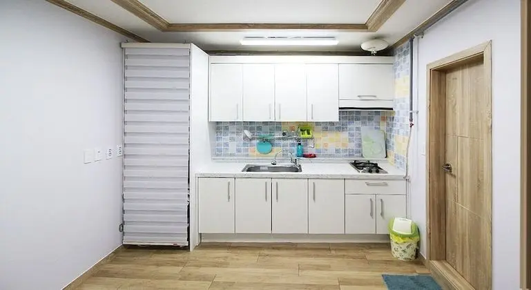 C2 1.5room (Room 1 + Living Area + Bathroom)