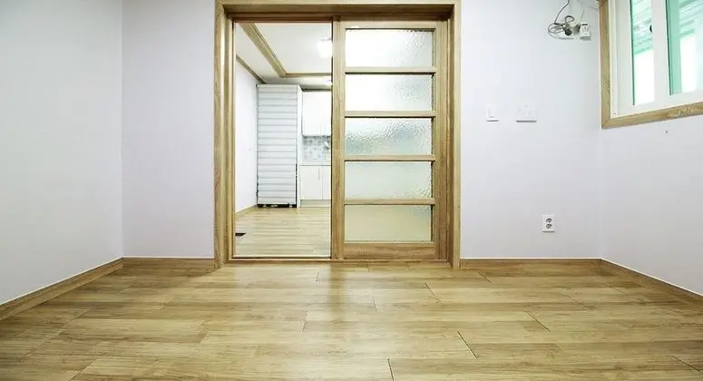 C2 1.5room (Room 1 + Living Area + Bathroom)