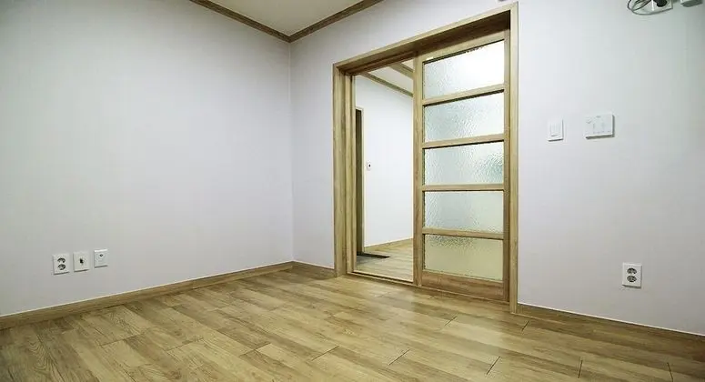 C2 1.5room (Room 1 + Living Area + Bathroom)