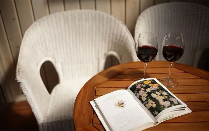 Dubleks, Jakuzi (2 - Only for Family or Female Guests)