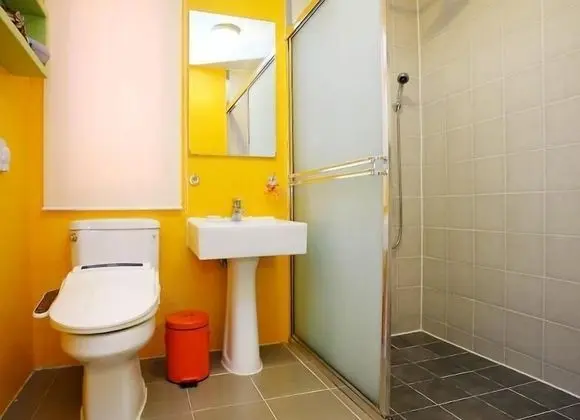 Family Ev (3 - Only for Family or Female Guests)