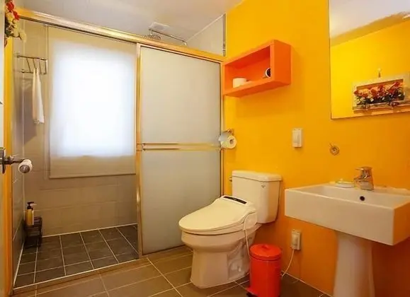 Family Ev (3 - Only for Family or Female Guests)