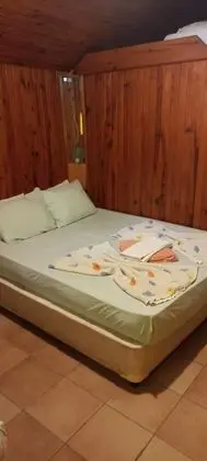 Bungalow, Havuz Manzaralı