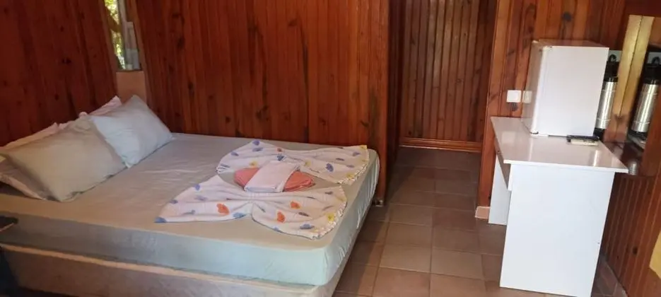 Bungalow, Havuz Manzaralı