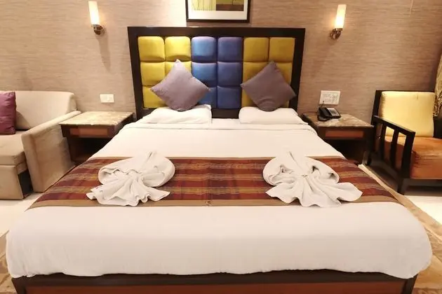 Luxury Tek Büyük Yataklı Oda, Bahçe Manzaralı