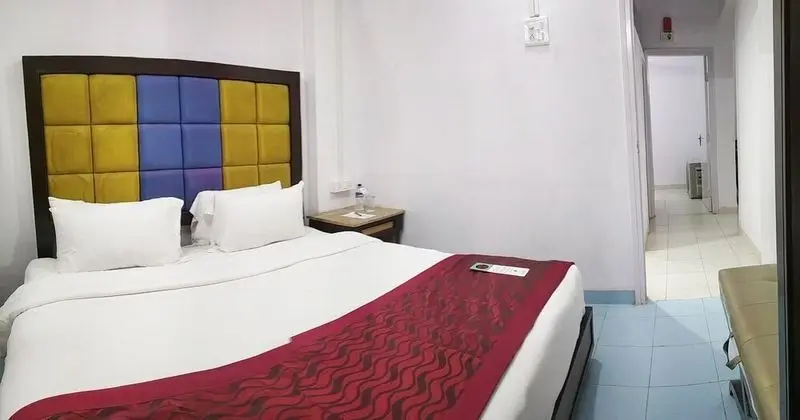 Standard 1 BHK Queen