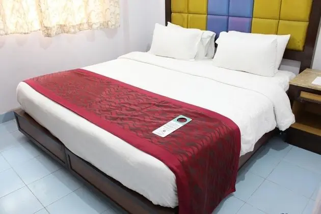Standard 1 BHK Queen