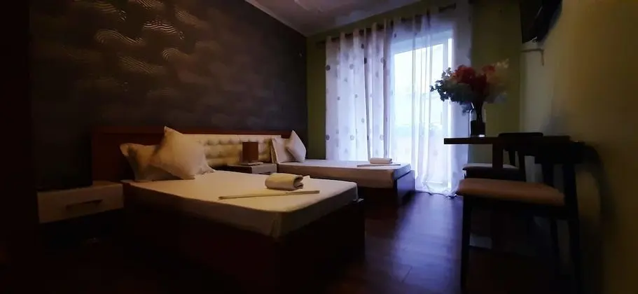 Standard Tek Büyük veya İki Ayrı Yataklı Oda