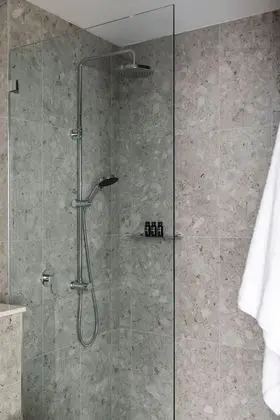 Standard Tek Büyük veya İki Ayrı Yataklı Oda, 1 Yatak Odası, Bahçe Manzaralı
