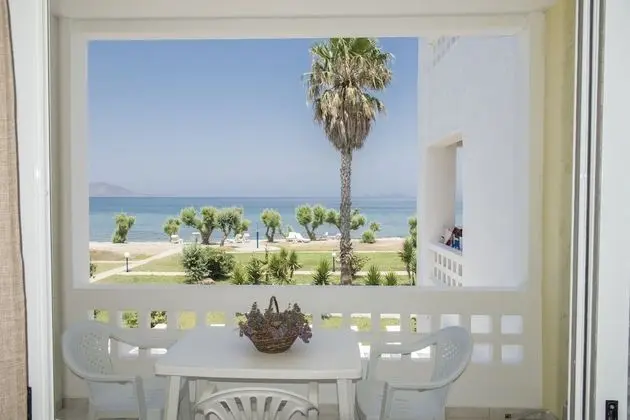 Stüdyo, Deniz Manzaralı