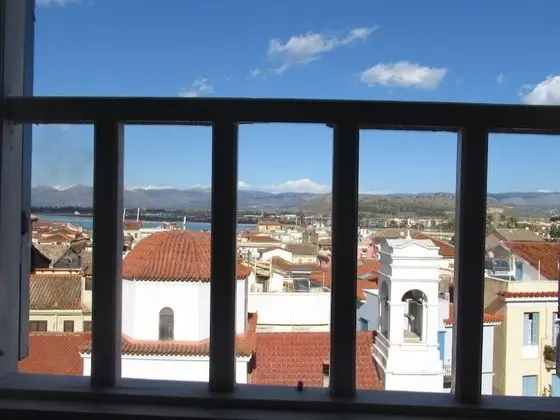 Tek Büyük Yataklı Oda (or Castle View)