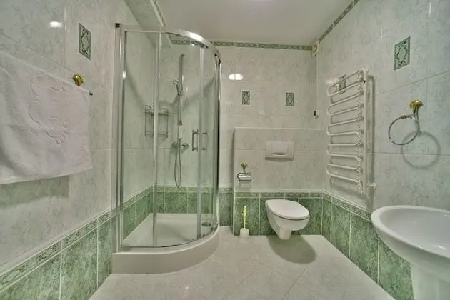 Basic Tek Büyük Yataklı Oda, 2 Tek Kişilik Yatak, Sigara İçilmez, Dağ Manzaralı (1)