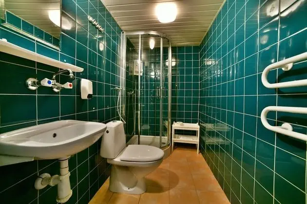 Basic Tek Büyük Yataklı Oda, 2 Tek Kişilik Yatak, Sigara İçilmez, Dağ Manzaralı (1)