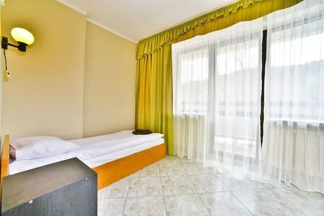 Basic Tek Kişilik Oda, 1 Tek Kişilik Yatak, Dağ Manzaralı (2)