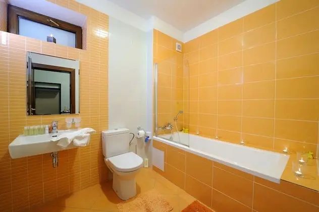 Deluxe Tek Büyük veya İki Ayrı Yataklı Oda