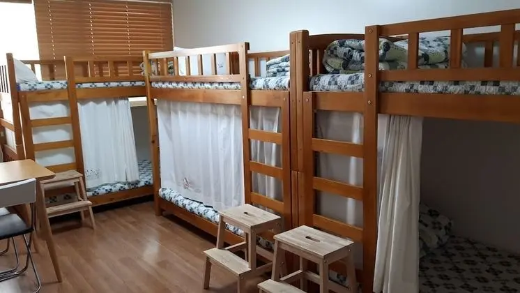 Ortak Ranzalı Oda, Sadece kadınlar için