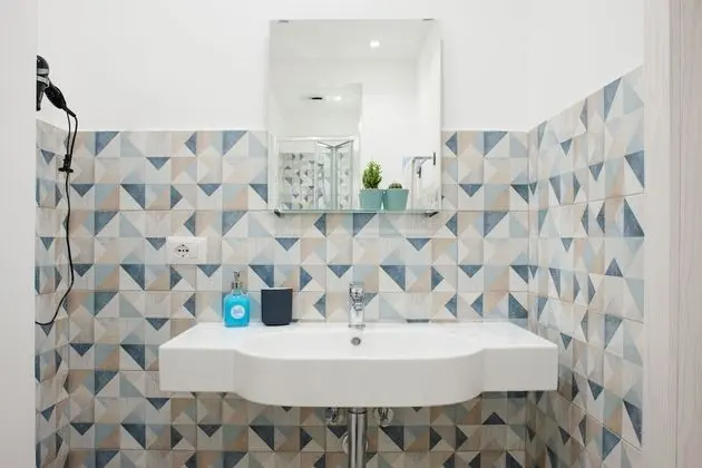 Oda, 1 Büyük (Queen) Boy Yatak, Sigara İçilmez